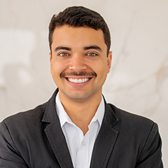 Dr. Gustavo Alves